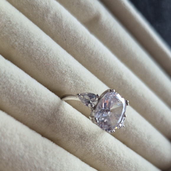 TOCARA Sterling Silver DiAmi Ring (J81) - Picture 2 of 4